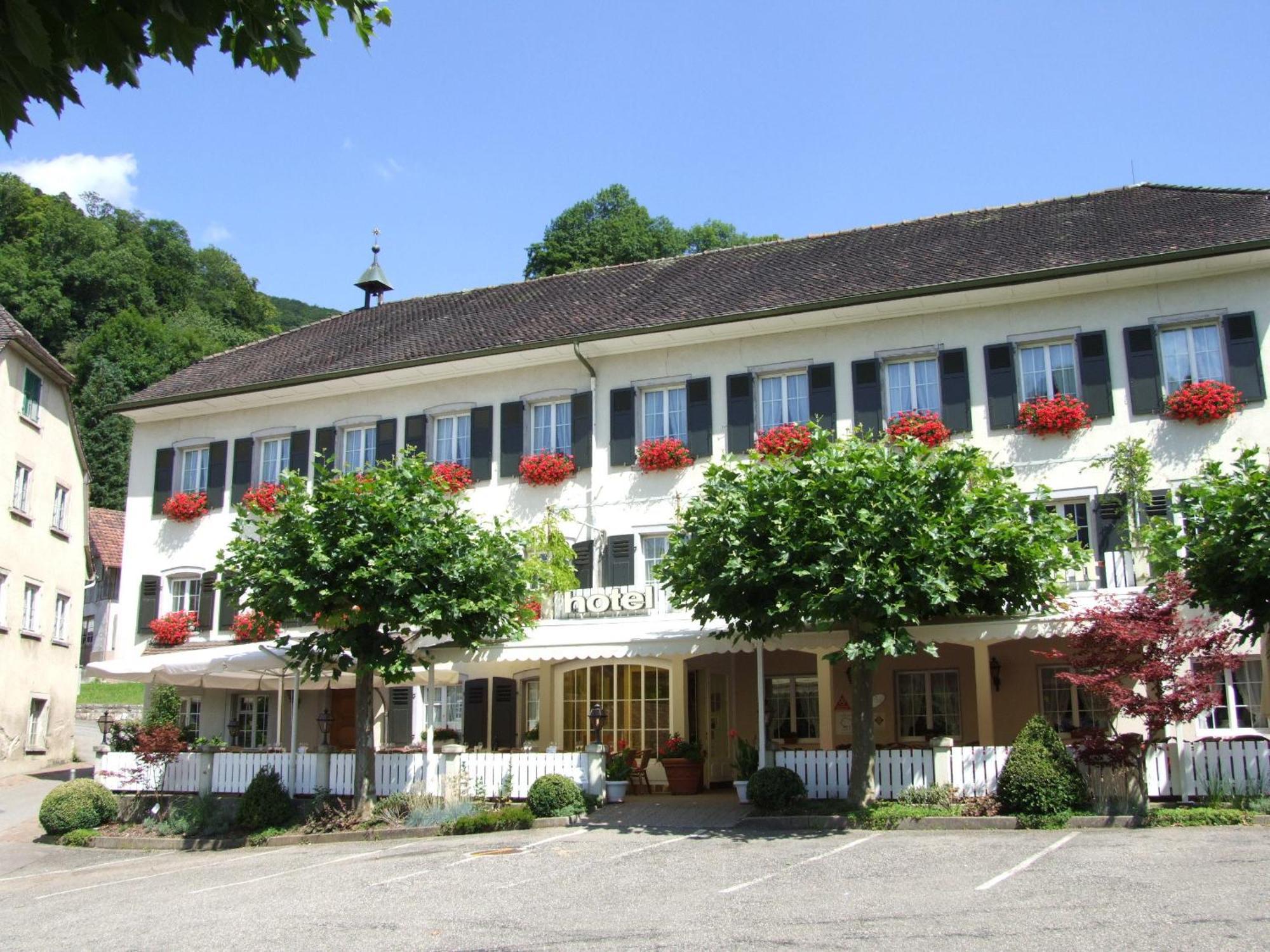 Bad Eptingen Hotell Eksteriør bilde
